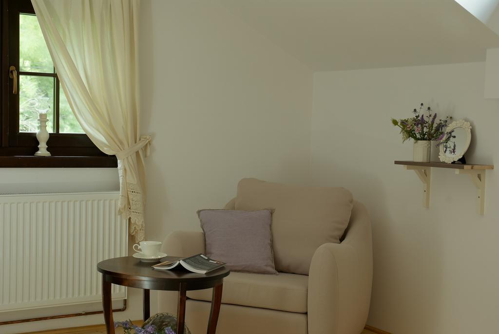 Casuta Cu Prieteni Cornu de Jos Zimmer foto